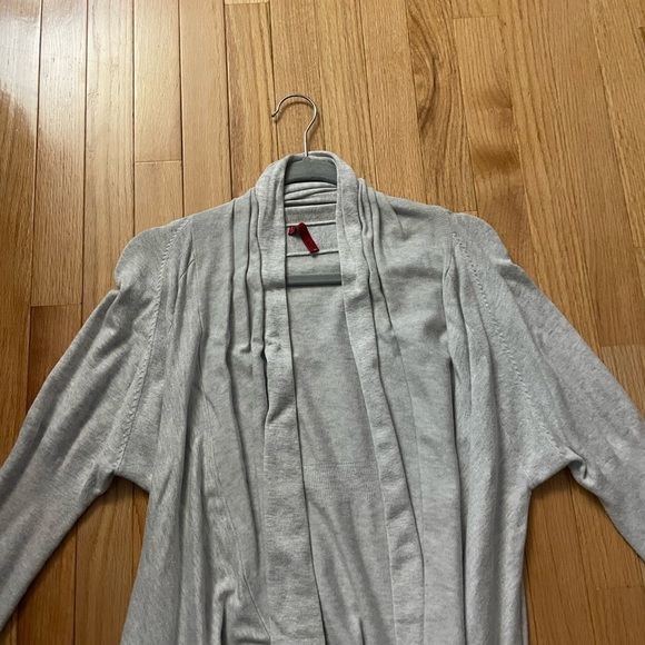 Red Light Grey High Low Cardigan Size Large - Picture 3 of 9